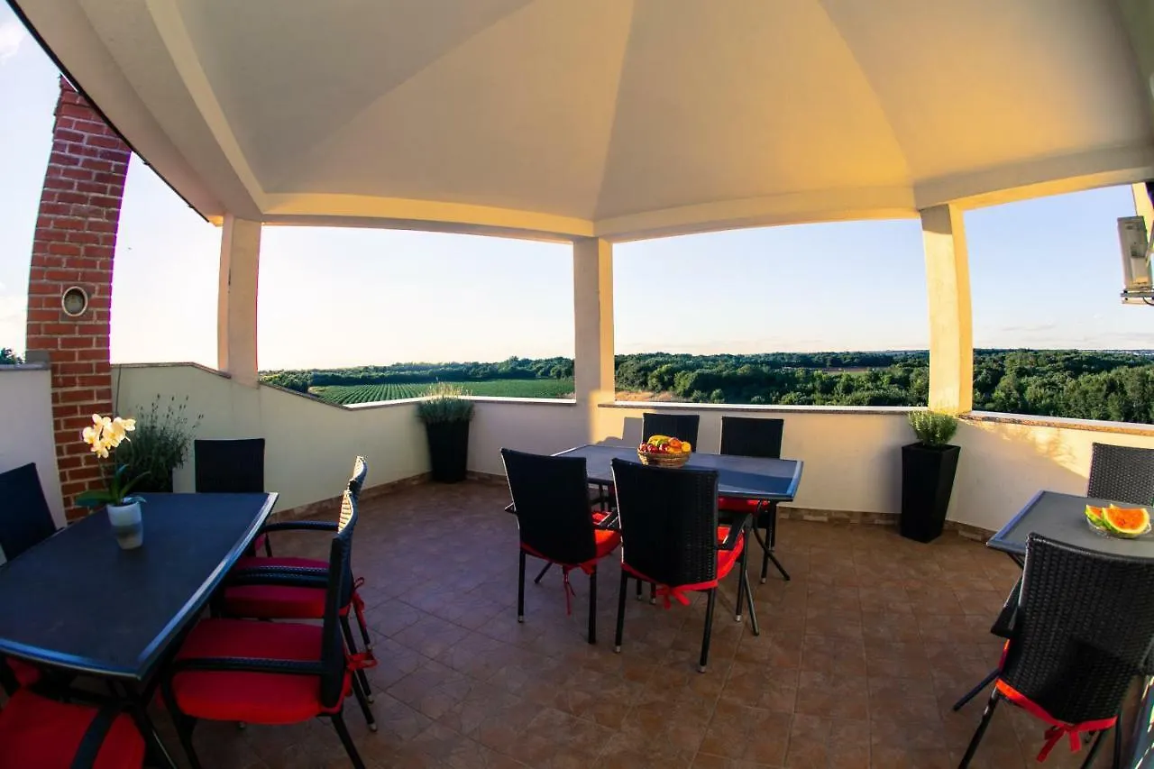 Amela Appartement Pula