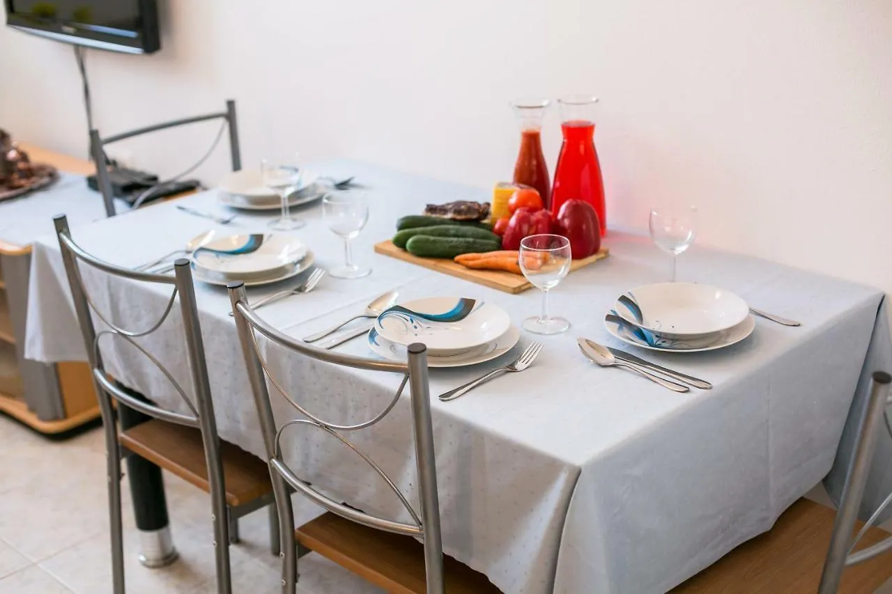 Amela Apartment Pula Croatia