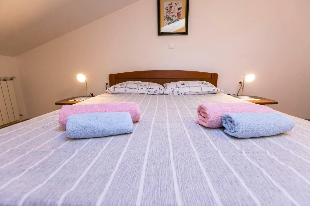Amela Appartement Pula