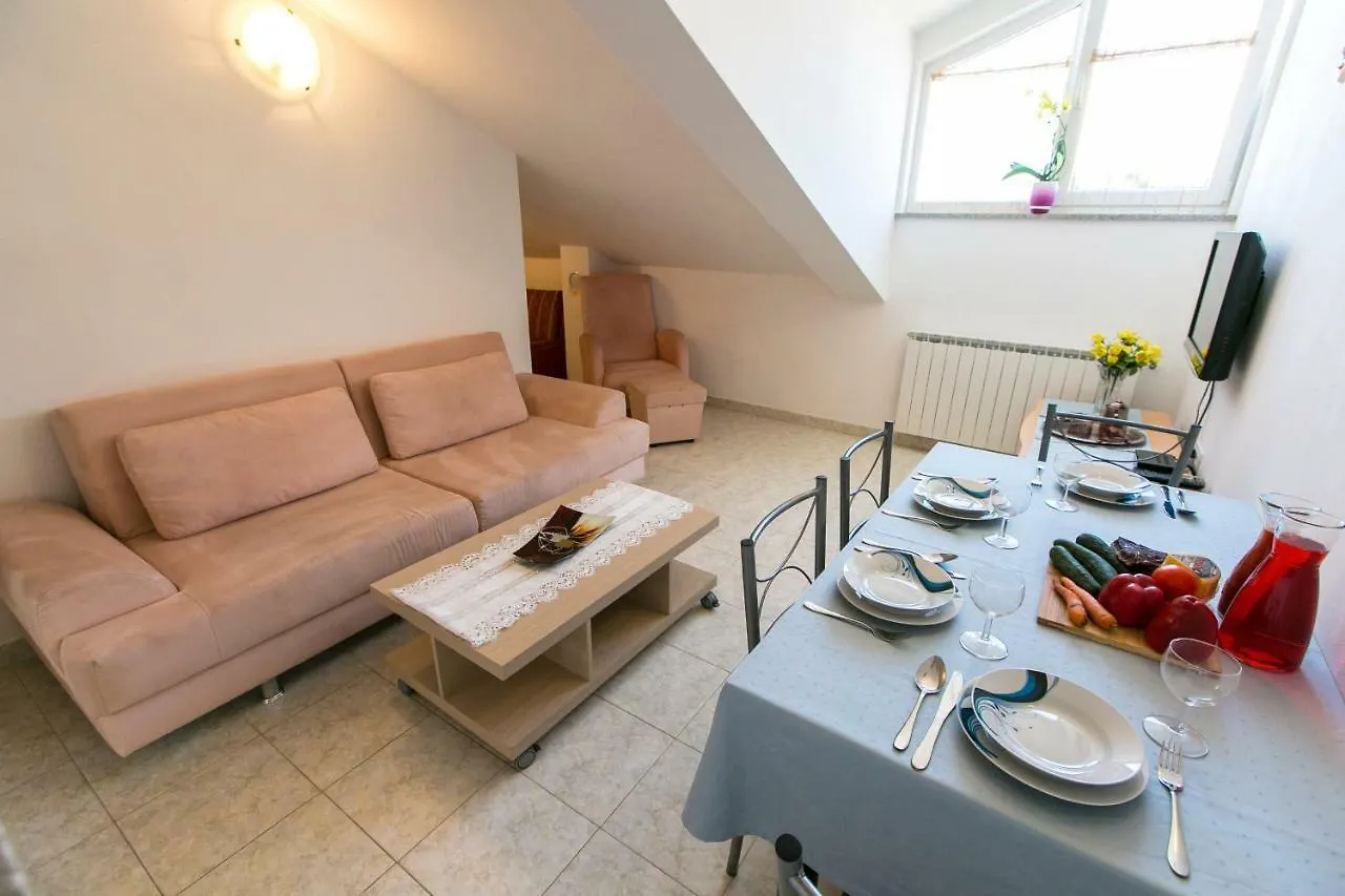Amela Appartement Pula