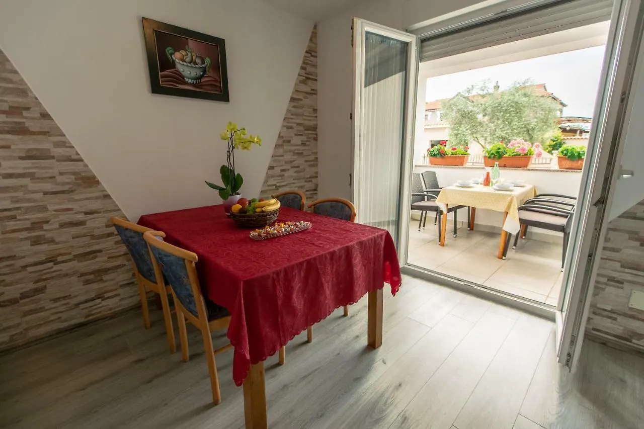 Amela Apartment Pula