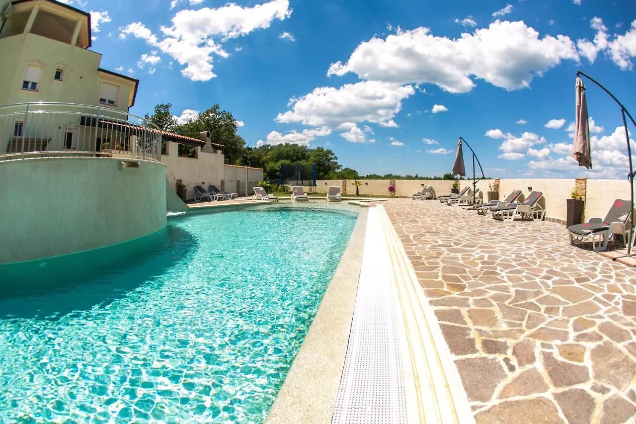 Amela Appartement Pula